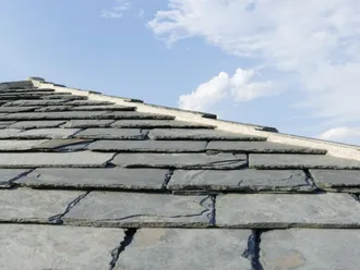 Training on the correct installation and repair of slate roofs